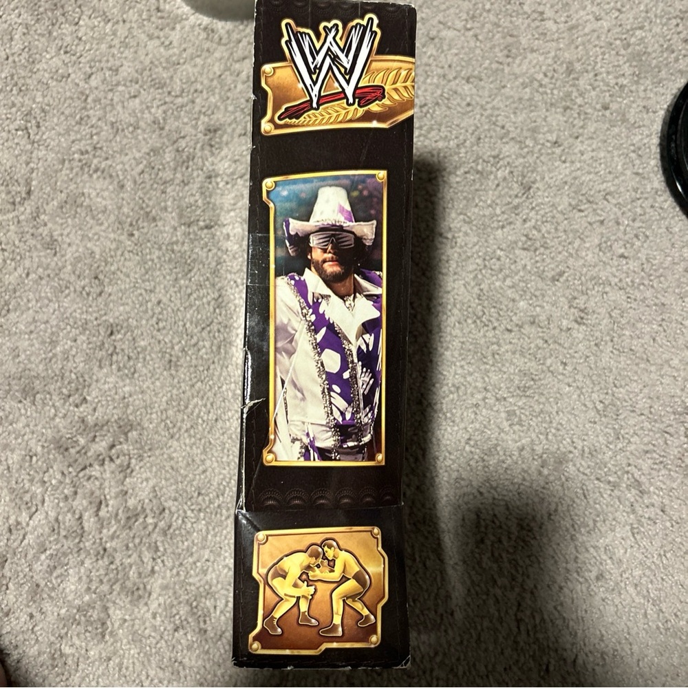 WWE DEFINING MOMENTS MACHO MAN RANDY SAVAGE NEW IN BOX, WRESTLEMANIA 7 FIGURE - Picture 5 of 11